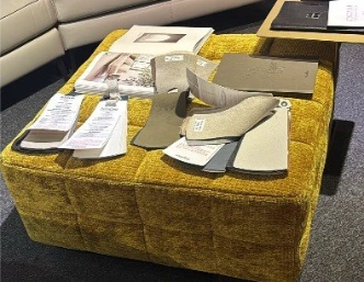 manzoni footstool